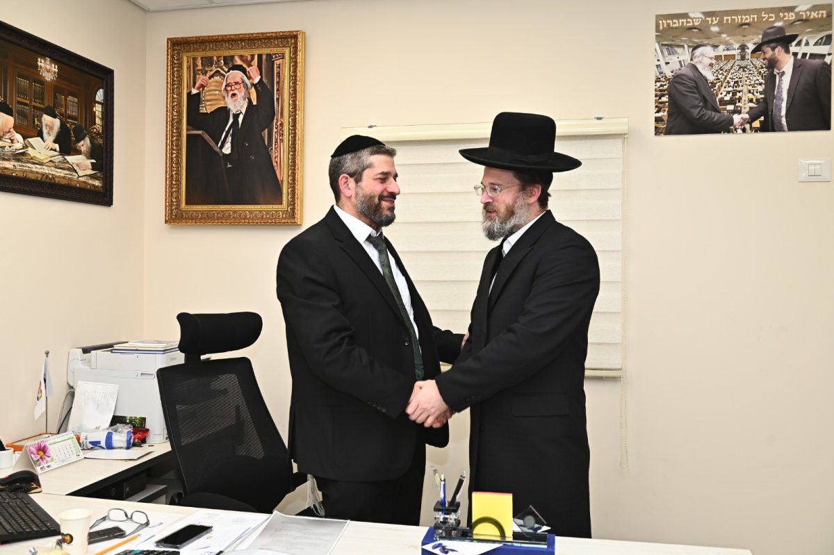באדיבות המצלם