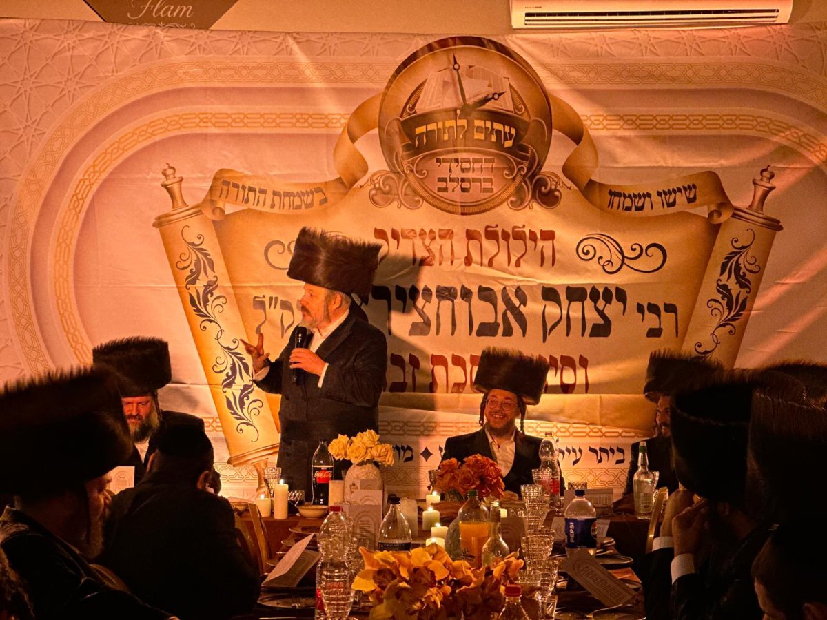 באדיבות המצלם