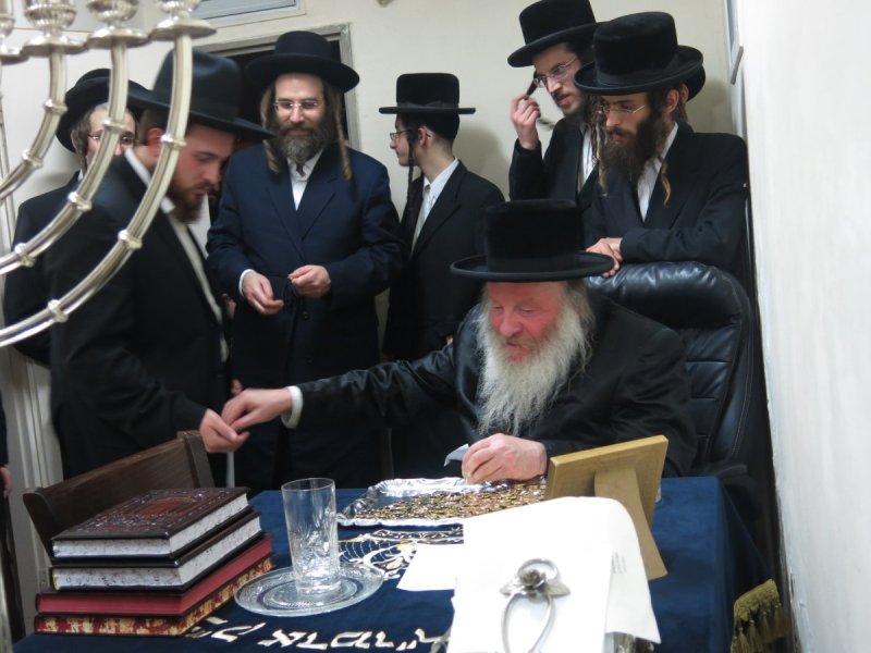 ארכיון די וואך