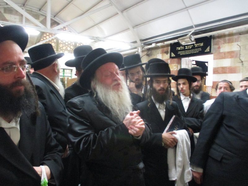 ארכיון די וואך