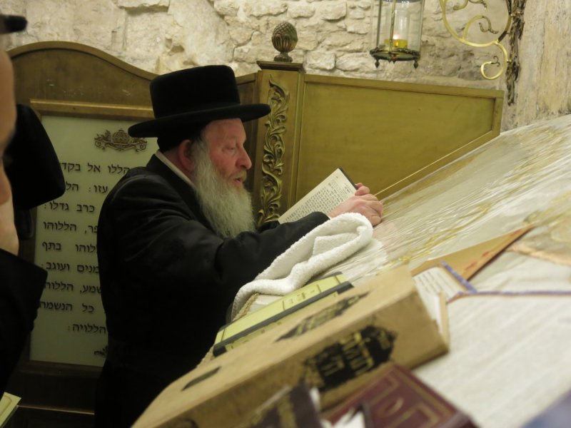 ארכיון די וואך