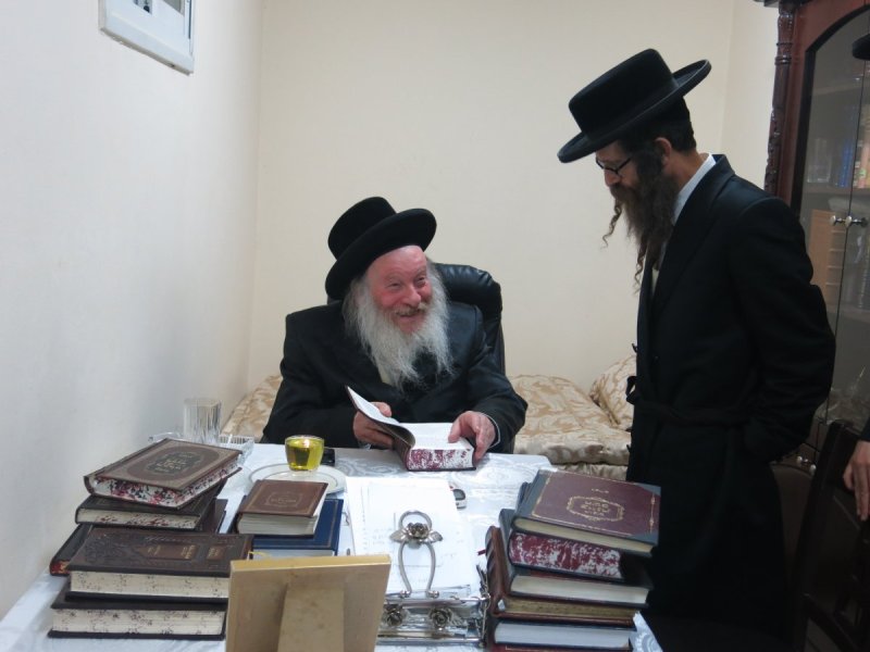 ארכיון די וואך