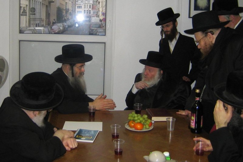 ארכיון די וואך