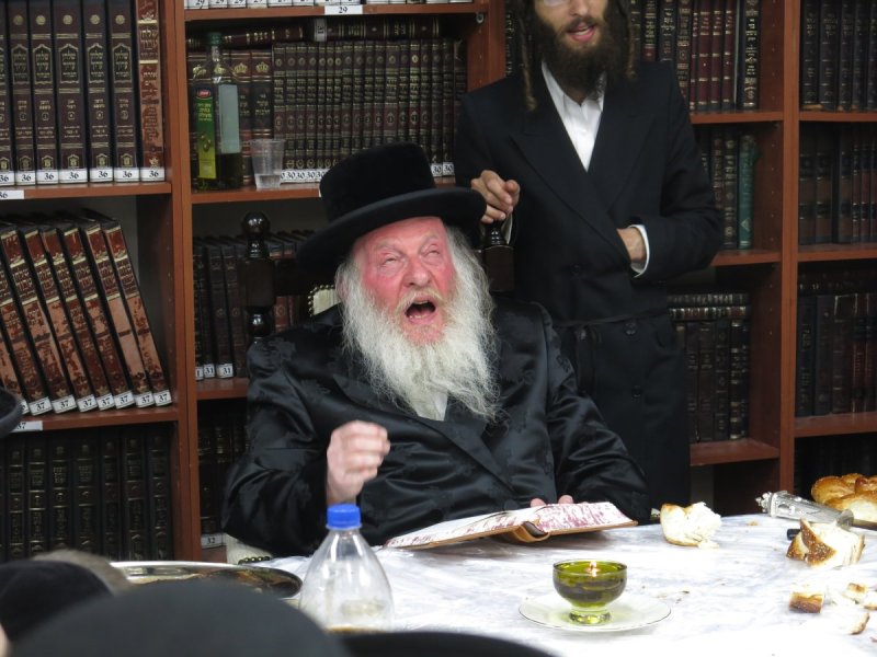 ארכיון די וואך
