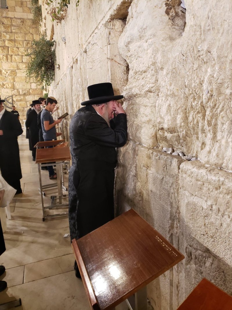 ארכיון די וואך