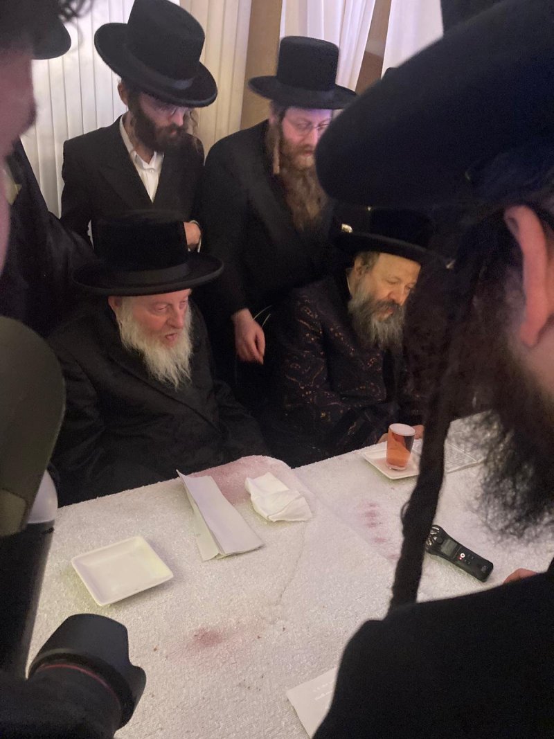 ארכיון די וואך