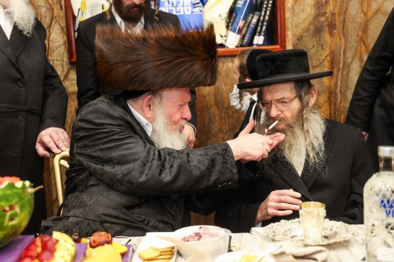 ארכיון די וואך
