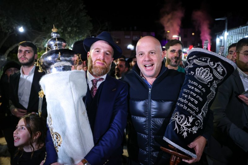 אביב קופל