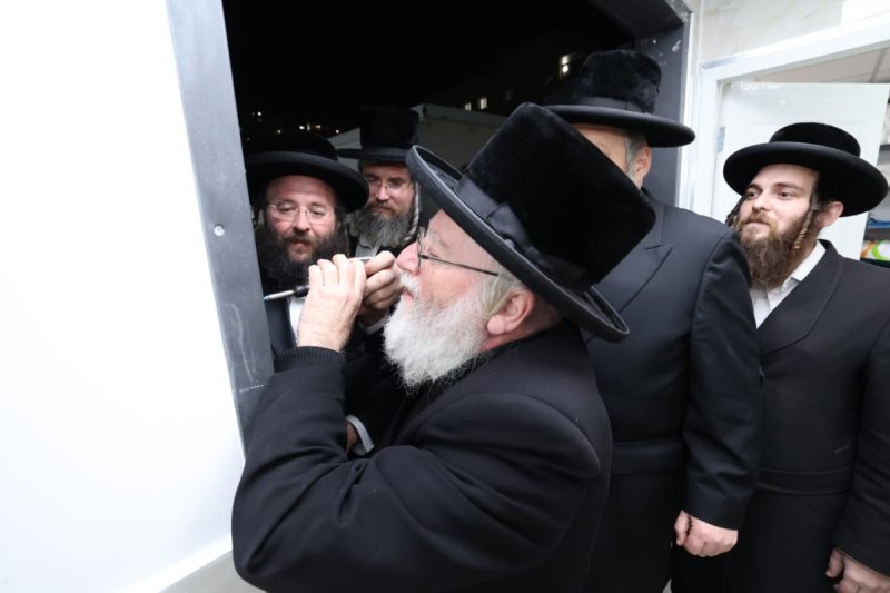 קובי הר צבי