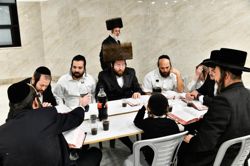 שוקי לרר