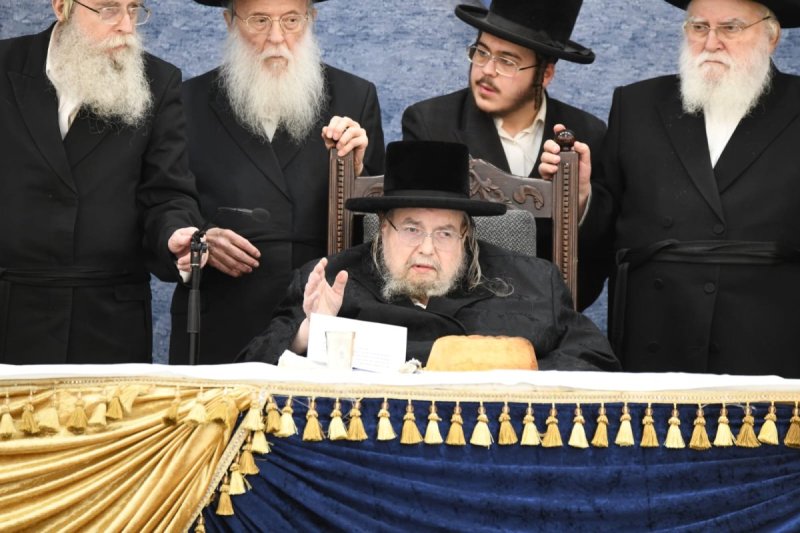 אנשיל בעק