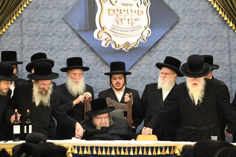 אנשיל בעק