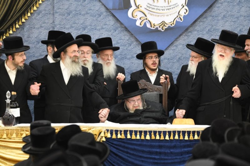 אנשיל בעק