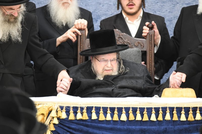 אנשיל בעק
