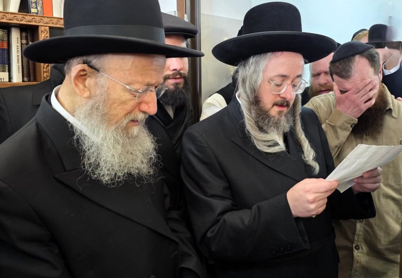 באדיבות המצלם