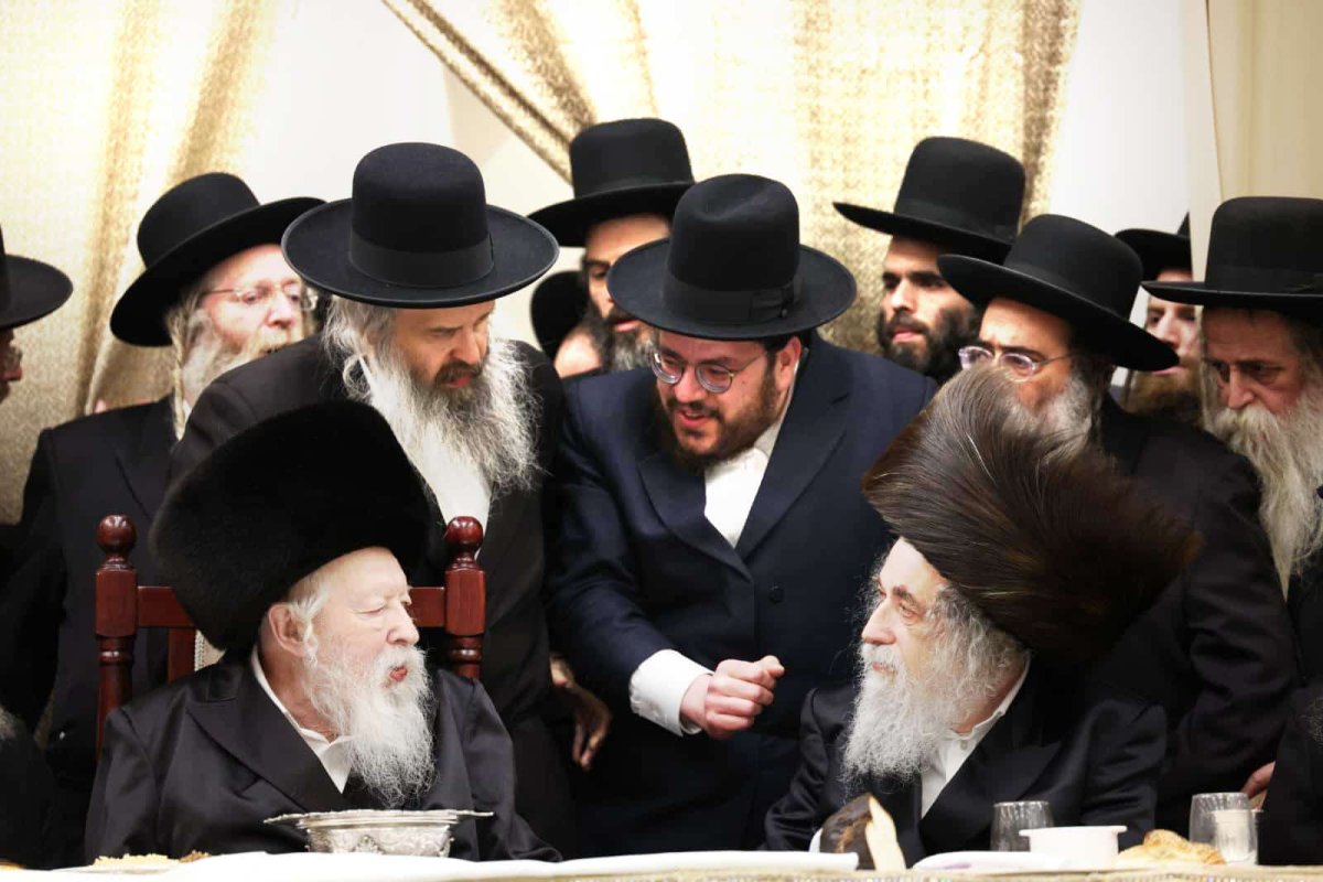 באדיבות המצלם