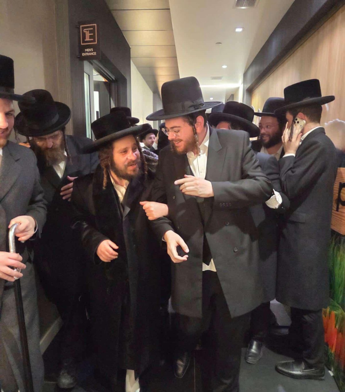 באדיבות המצלם