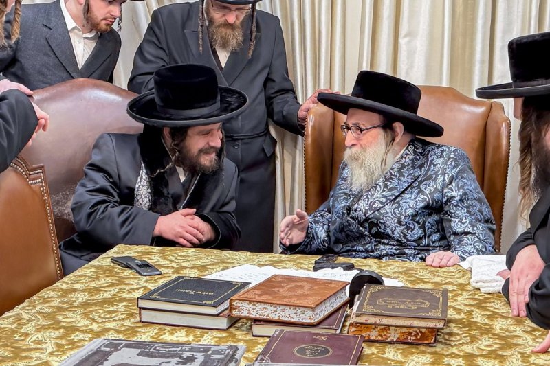 באדיבות המצלם