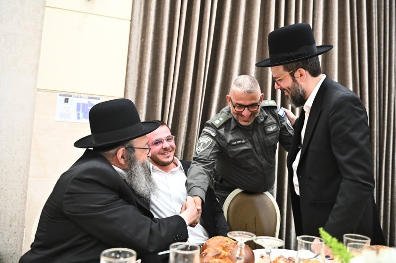 שוקי לרר