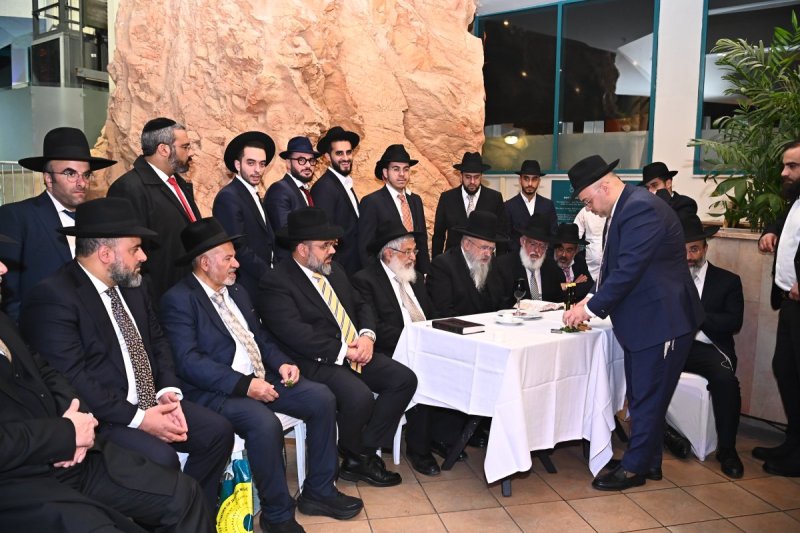 שוקי לרר