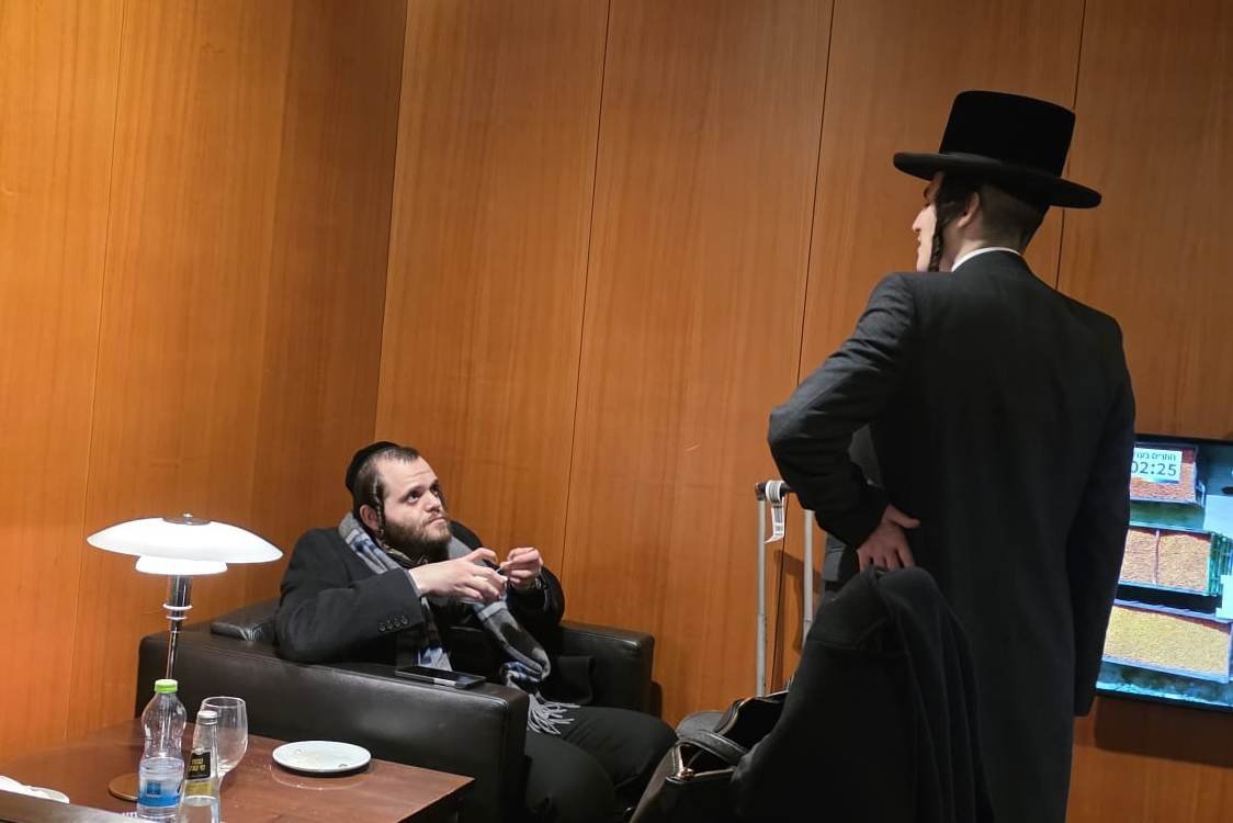 באדיבות המצלם