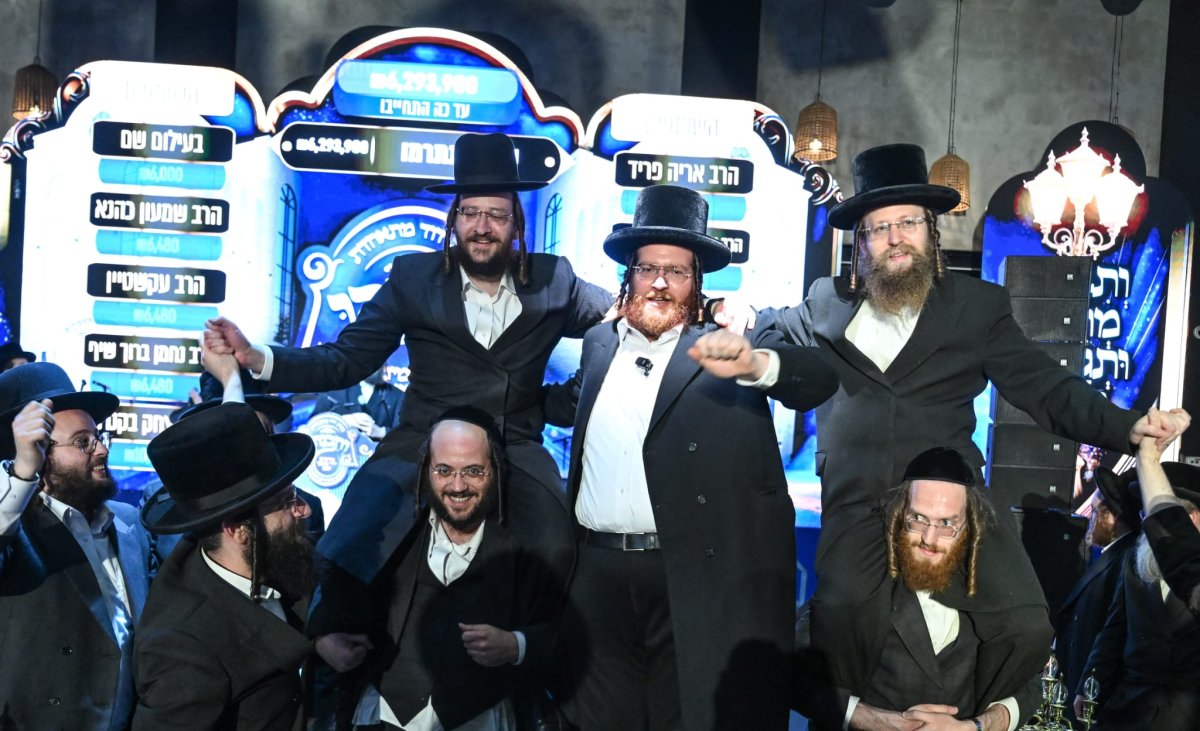 באדיבות המצלם