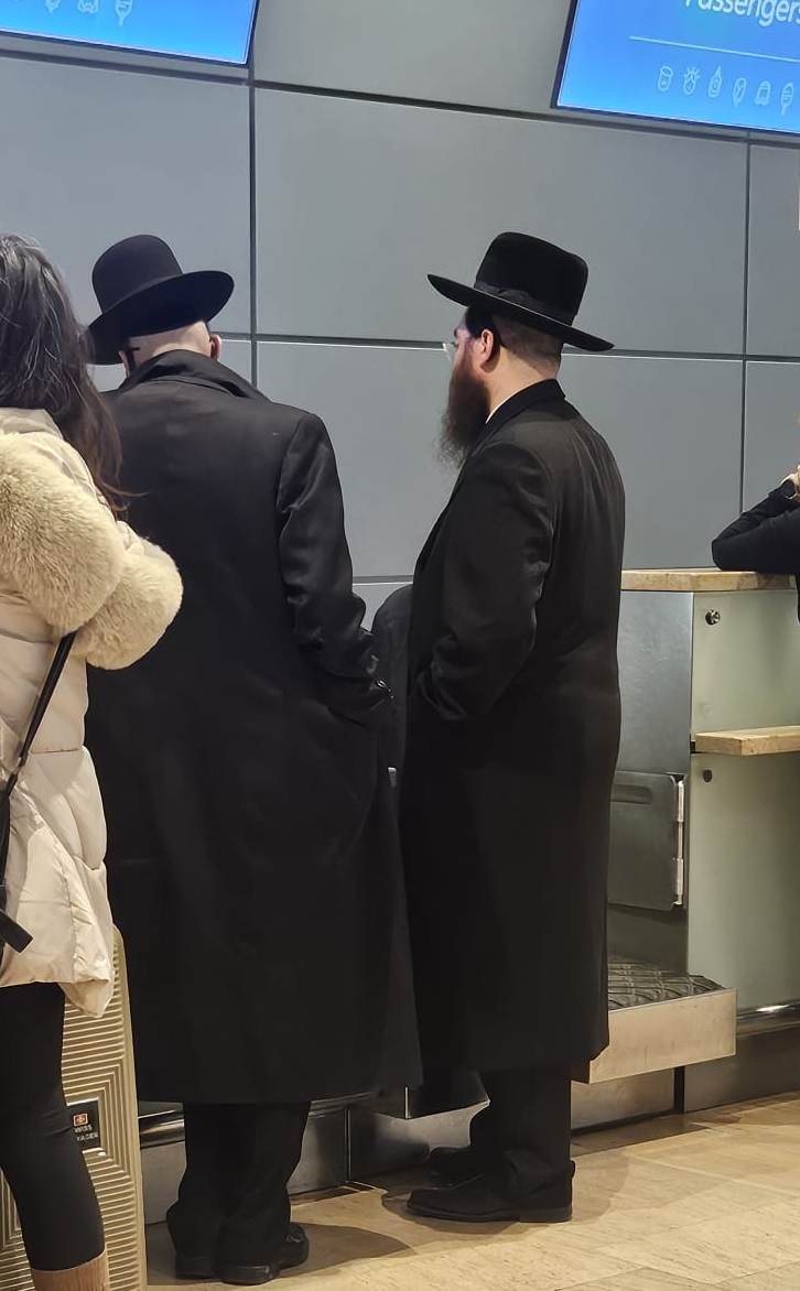באדיבות המצלם
