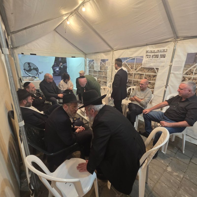 באדיבות המצלם