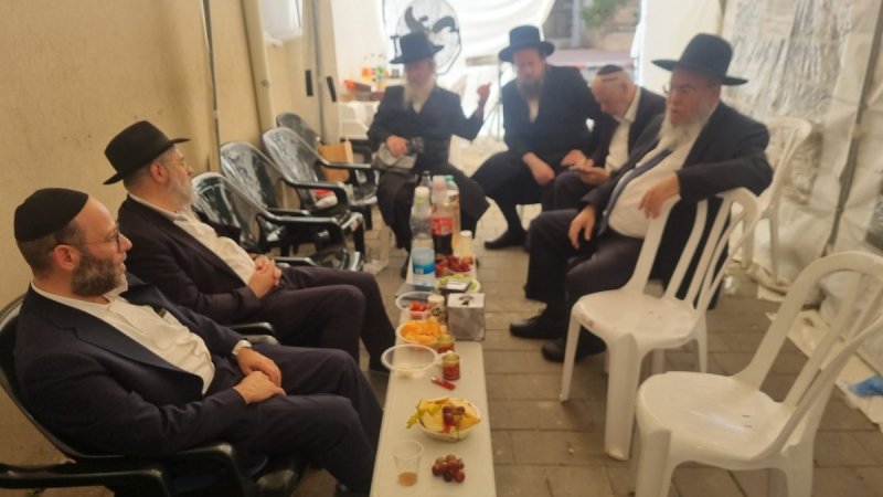 באדיבות המצלם