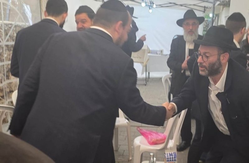 באדיבות המצלם