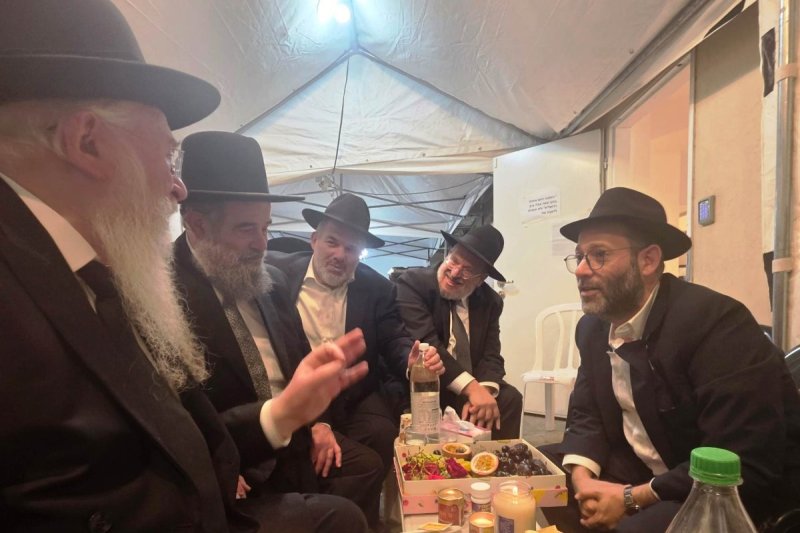 באדיבות המצלם