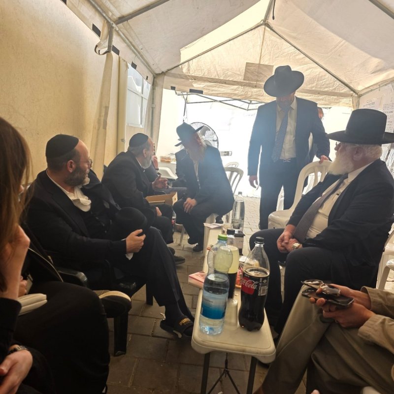 באדיבות המצלם