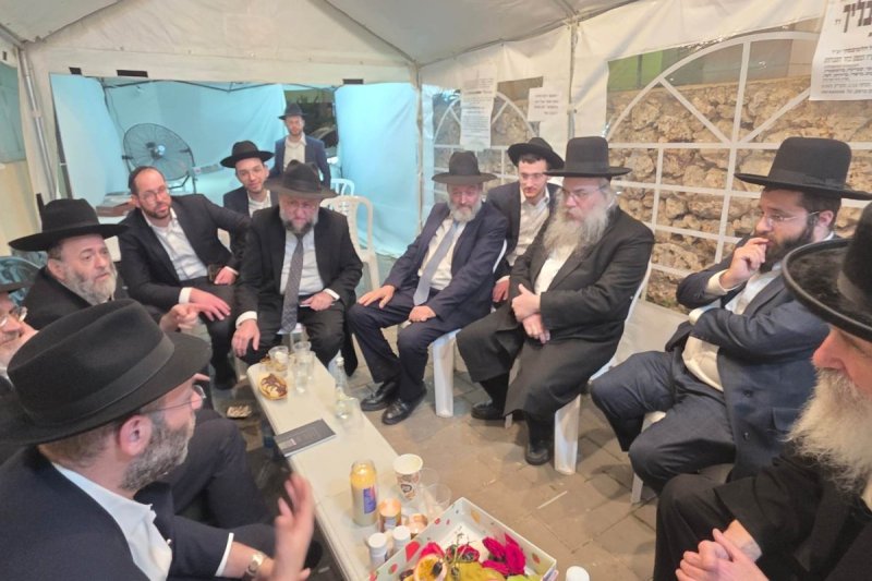 באדיבות המצלם