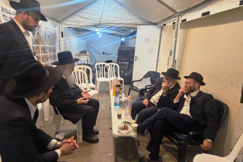 באדיבות המצלם