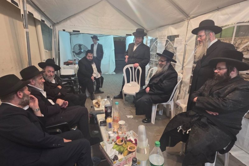 באדיבות המצלם