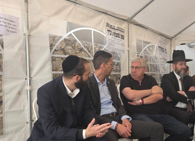 באדיבות המצלם