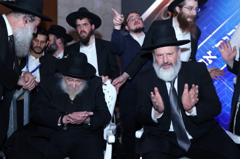 יעקב נחומי