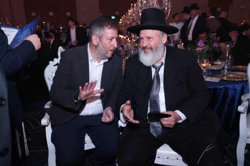 יעקב נחומי
