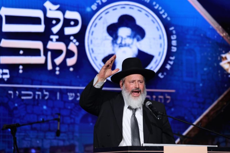 יעקב נחומי