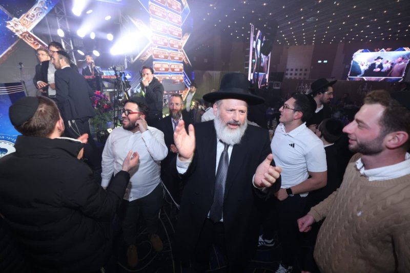 יעקב נחומי