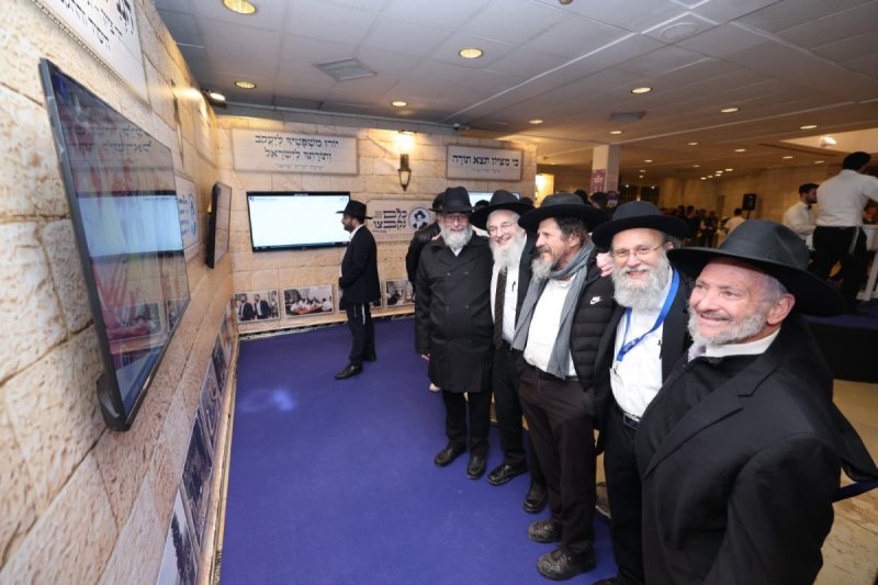 יעקב נחומי