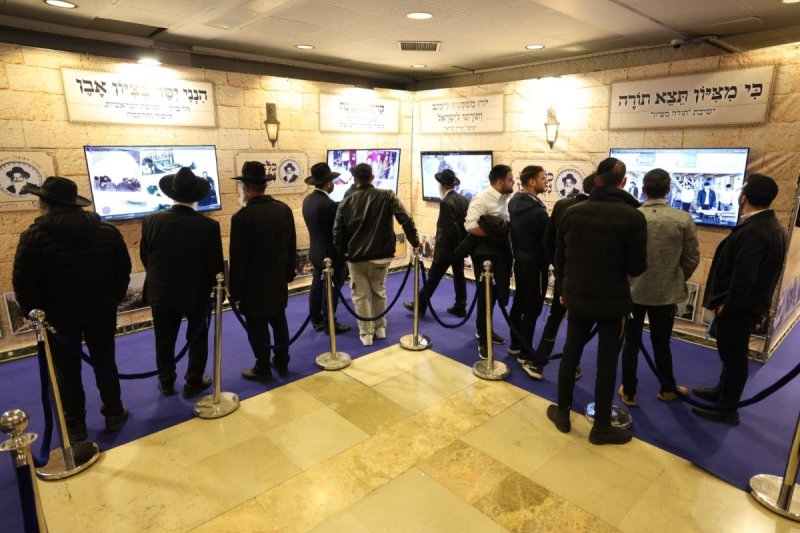 יעקב נחומי