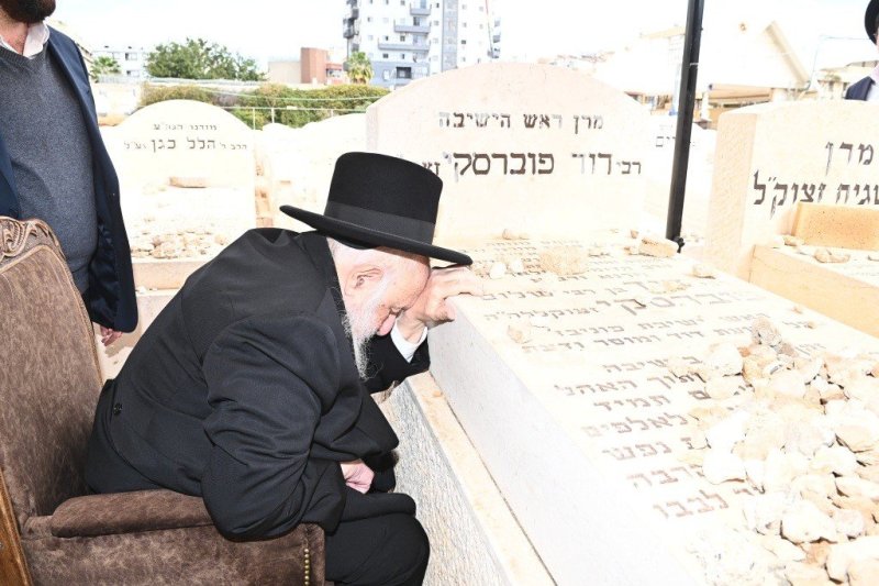 שוקי לרר