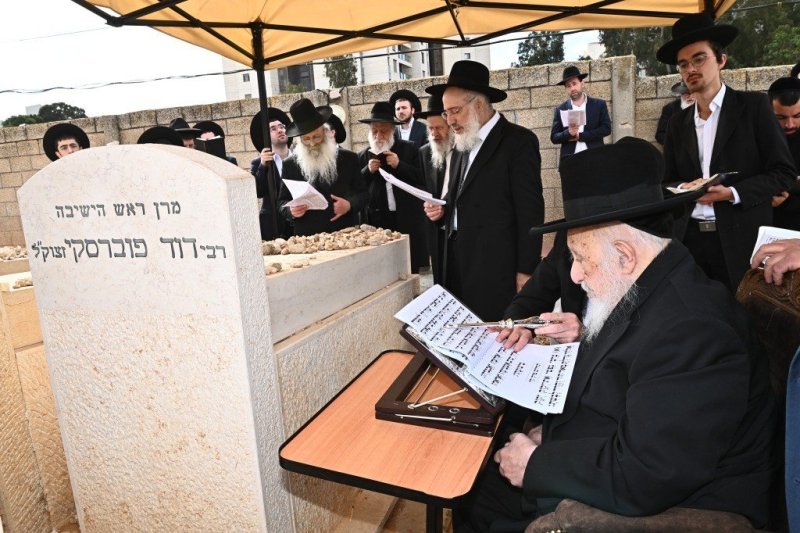 שוקי לרר