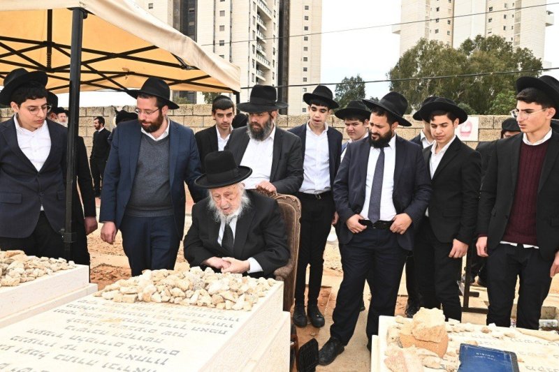 שוקי לרר
