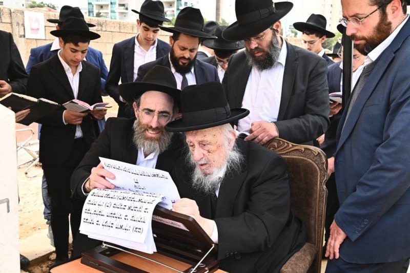שוקי לרר