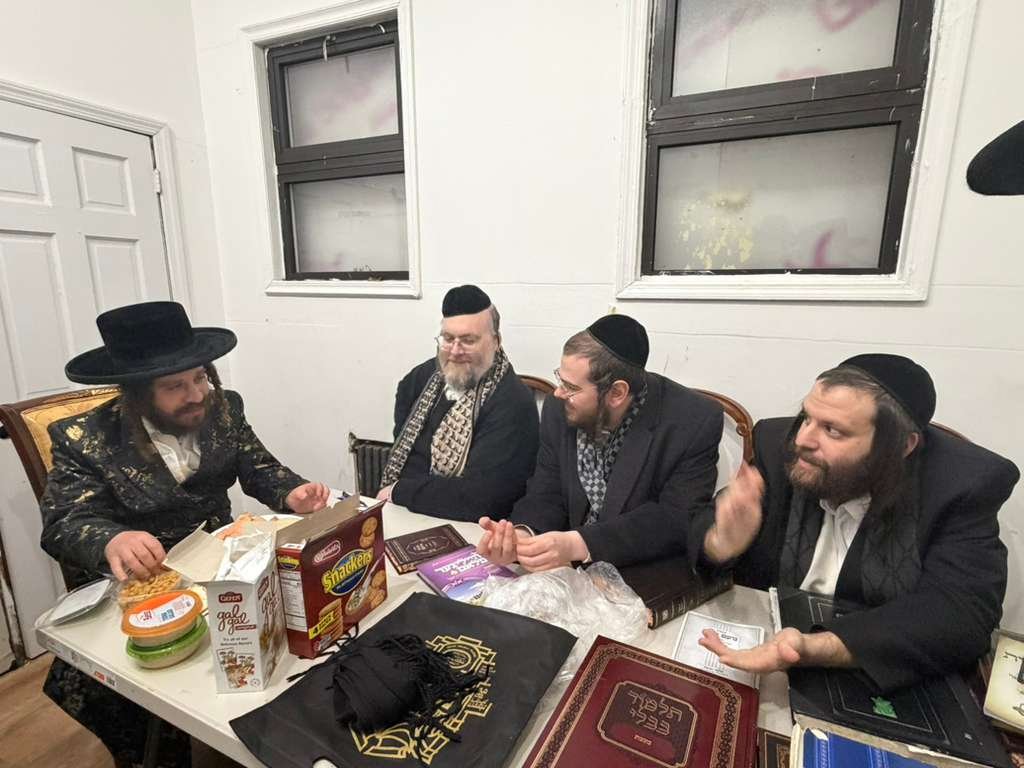 באדיבות המצלם