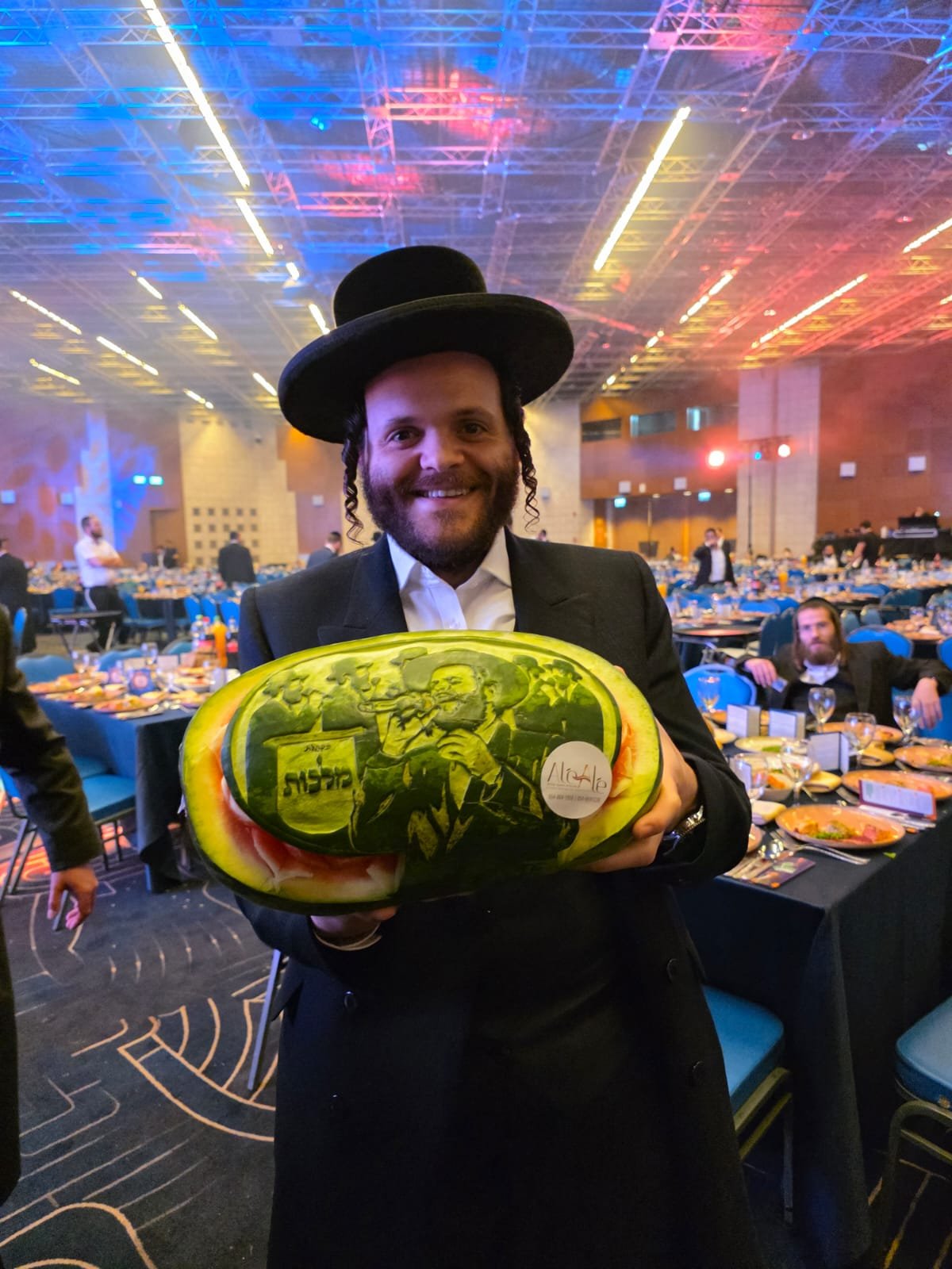 באדיבות המצלם