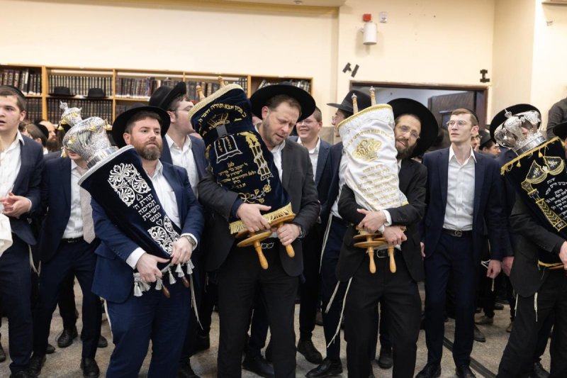 שמוליק קורלנסקי