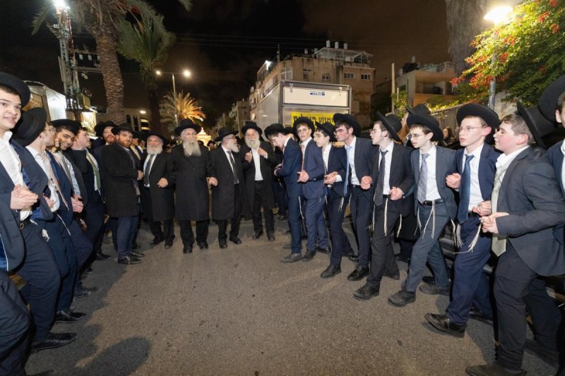 שמוליק קורלנסקי